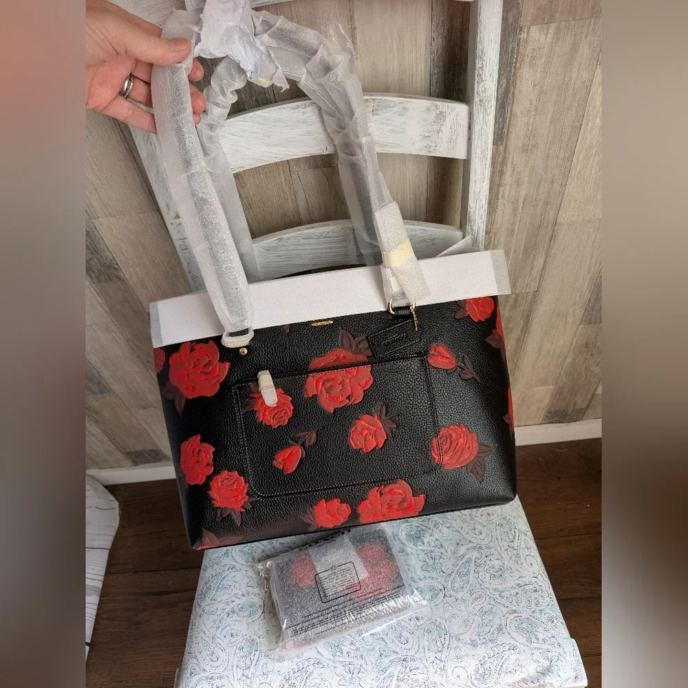 Coach Station Tote And Wallet Set NWT Rose Camo - Picture 3 of 16